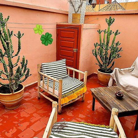 Riad Traditionnel De Charme 3 Chambres Marrakesh Bagian luar foto