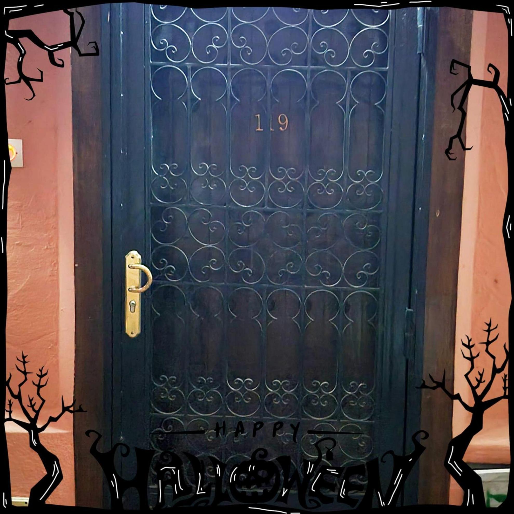 Riad Traditionnel De Charme 3 Chambres Marrakesh Bagian luar foto